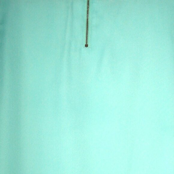 Casual Crew Neck Sleeveless Top with Lining. - Picture 2 of 7